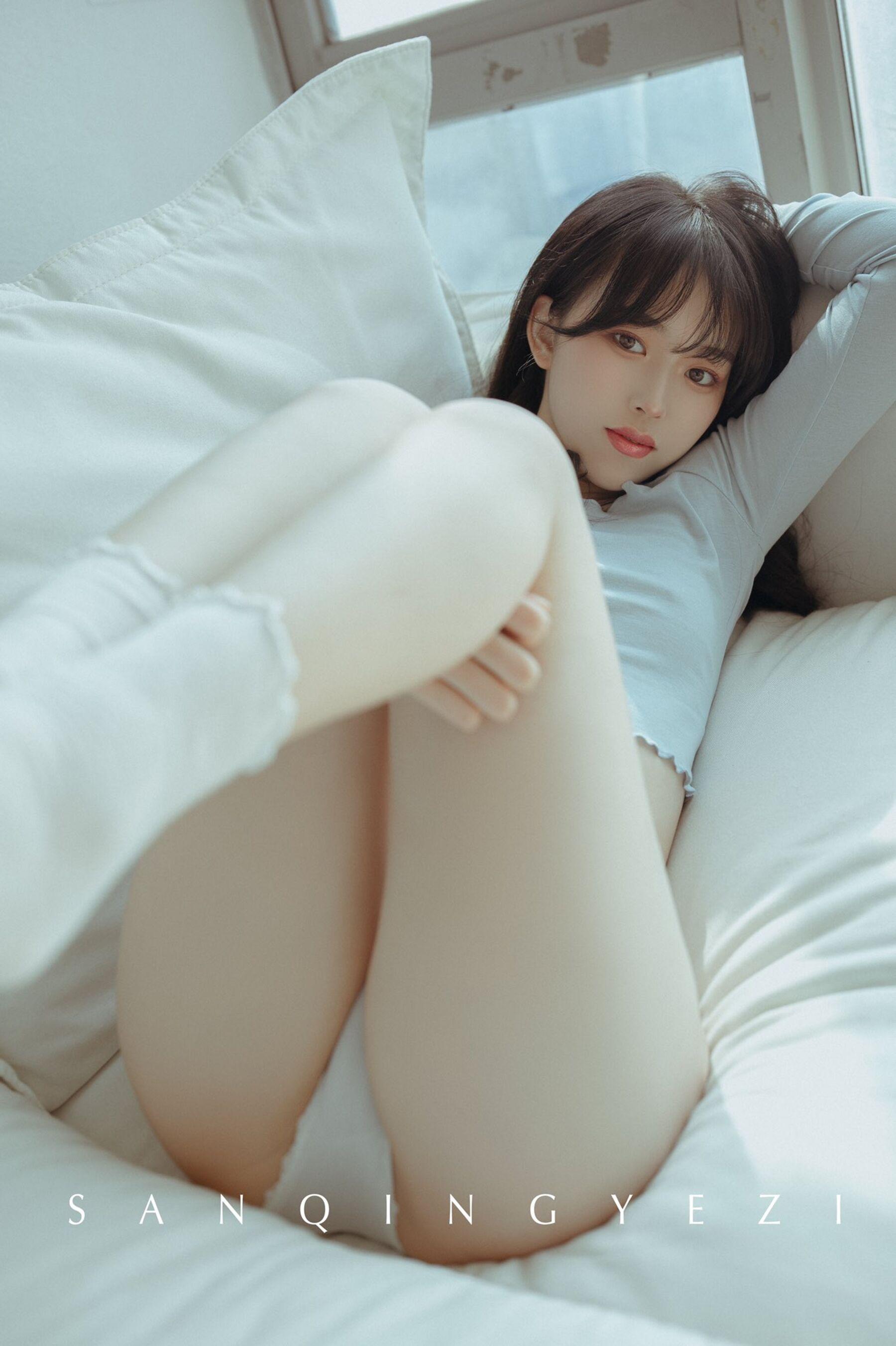 国模人体 国模奶瓶人体私拍套图(17)