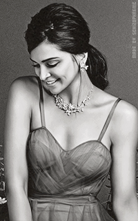 Deepika Padukone INbBSJRc_o