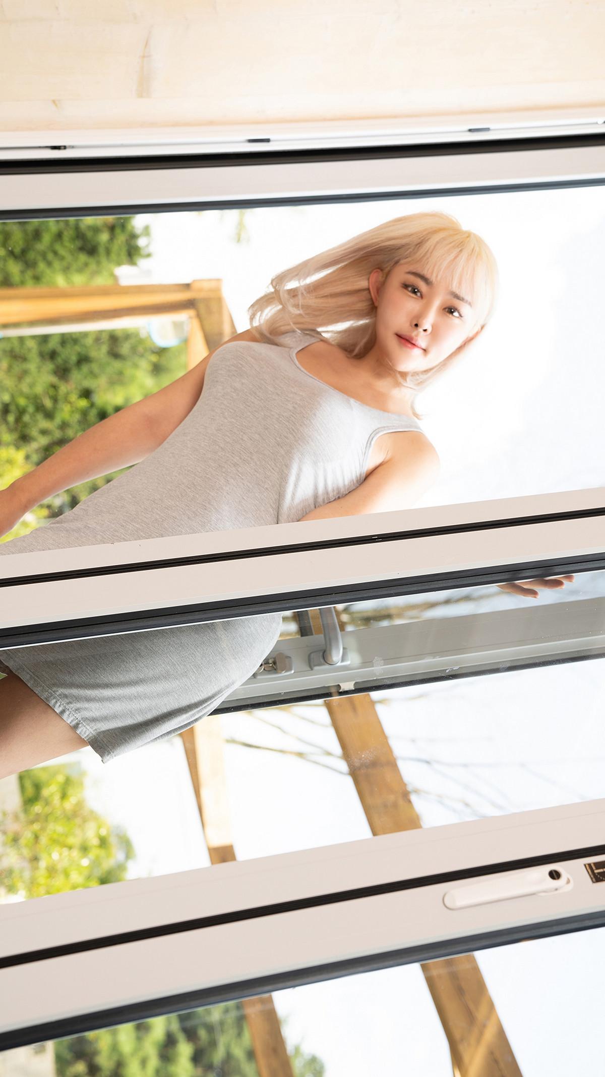 Hanuru 하느르, Crazy Giant ‘Adult Photobook’ Set.02(26)