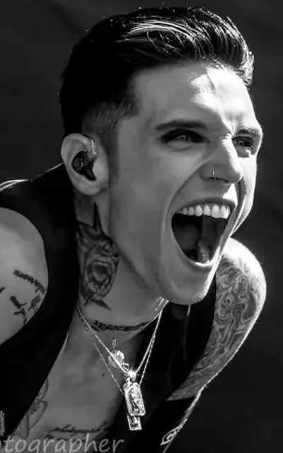 Andy Biersack VT0oCK6i_o