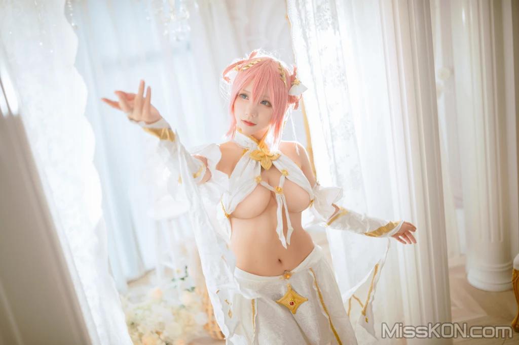 Coser@是一只熊仔吗: 公主连结 草野優衣 (30 photos)