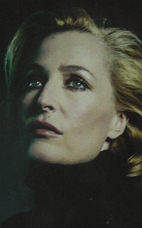 Gillian Anderson 1XqHWEjd_o