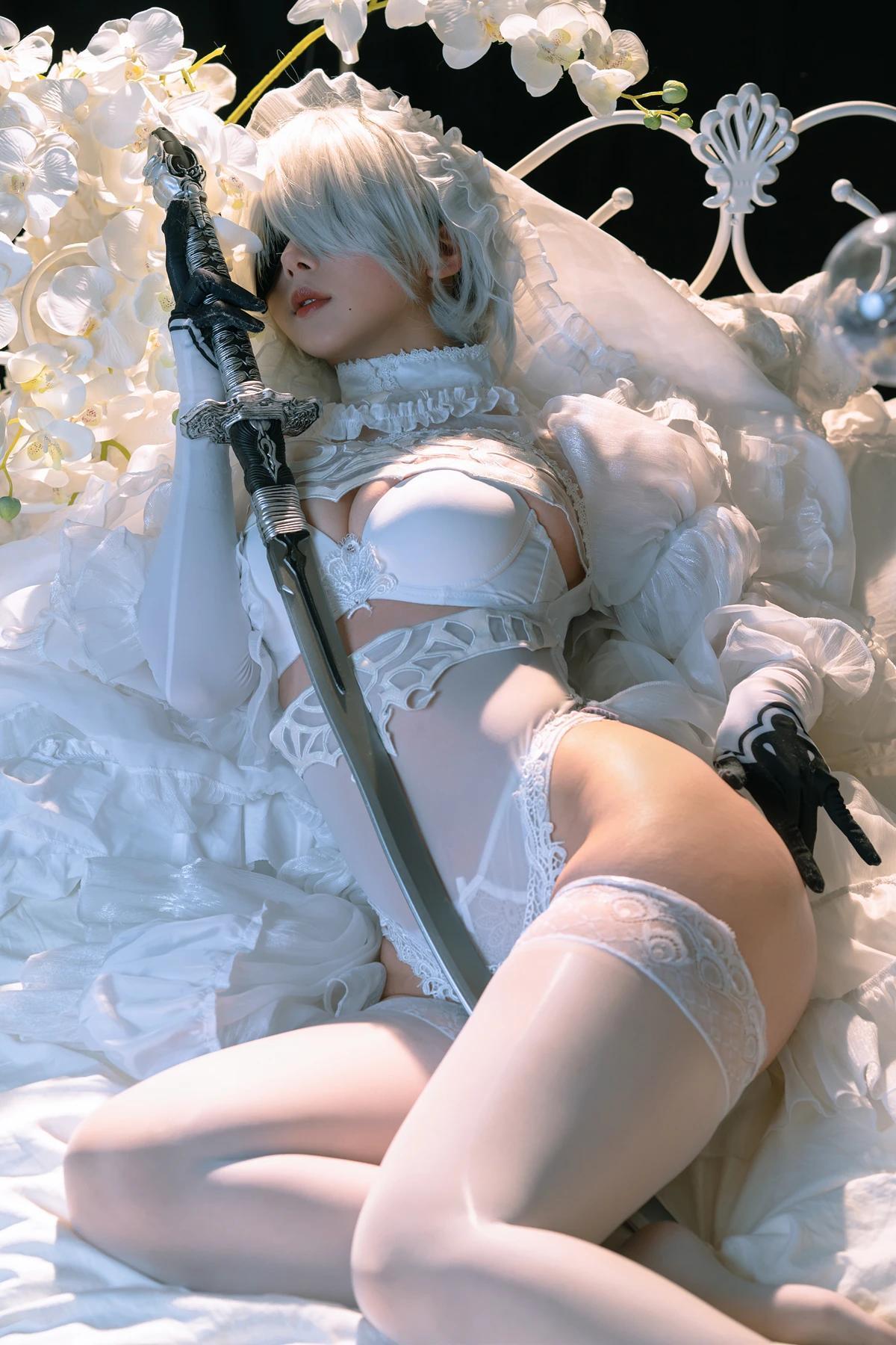 Cosplay 云溪溪Yunx1x1 & 奶桃 – 2B本 YoRHa No.2 Type B 上 Set.02(20)