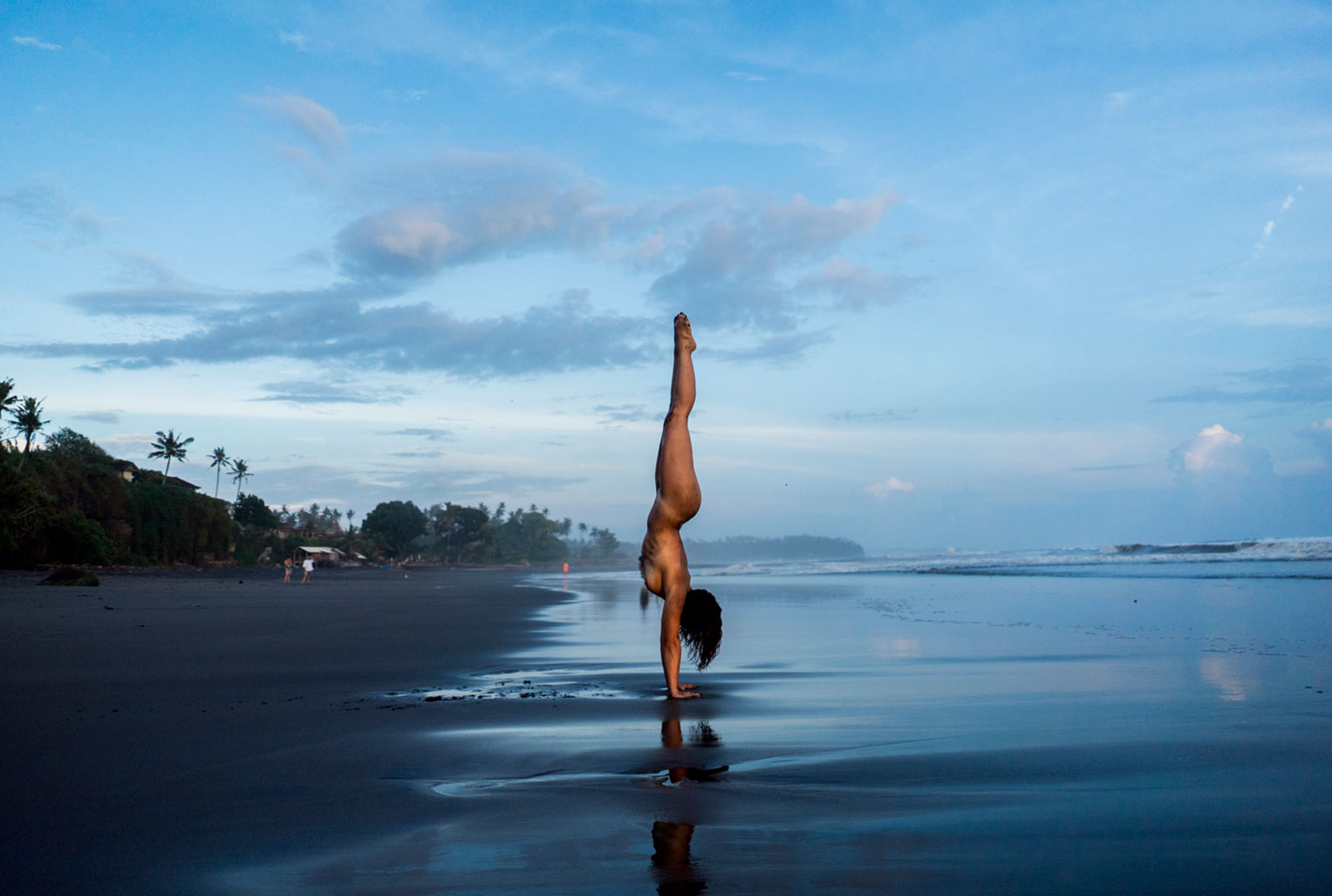 sexy nude woman by autumn sonnichsen sexy nude woman by autumn sonnichsen