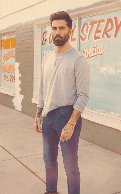 Chris John Millington - Page 6 UW8Agx3q_o