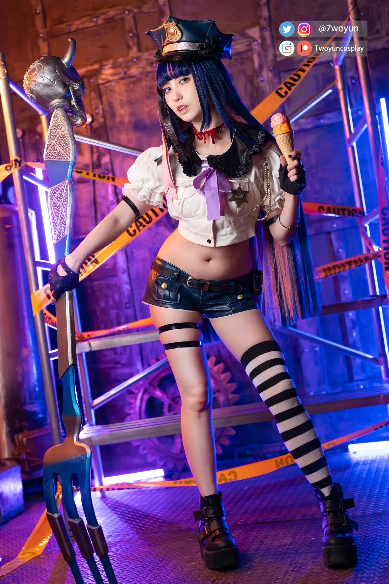 Twoyun - Officer Stocking