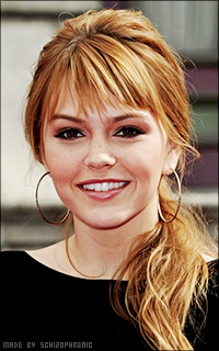 Aimee Teegarden MEuhJStu_o