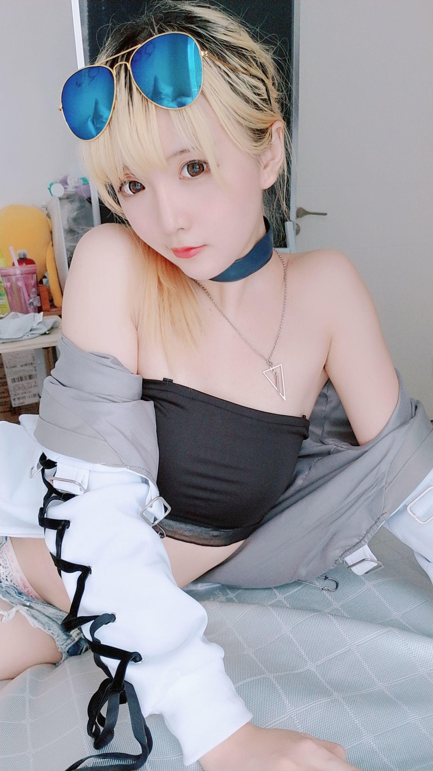 Coser小姐姐星之迟迟 《莉莉丝》 写真集(29)