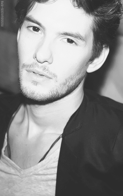 Ben Barnes JzG6NQDn_o