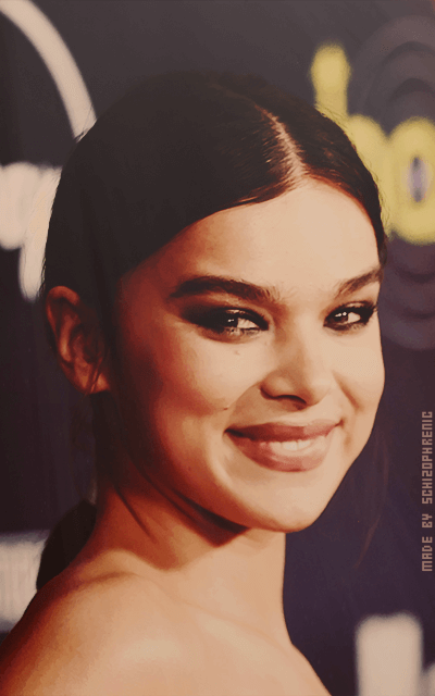 Hailee Steinfeld P3x1hnQq_o