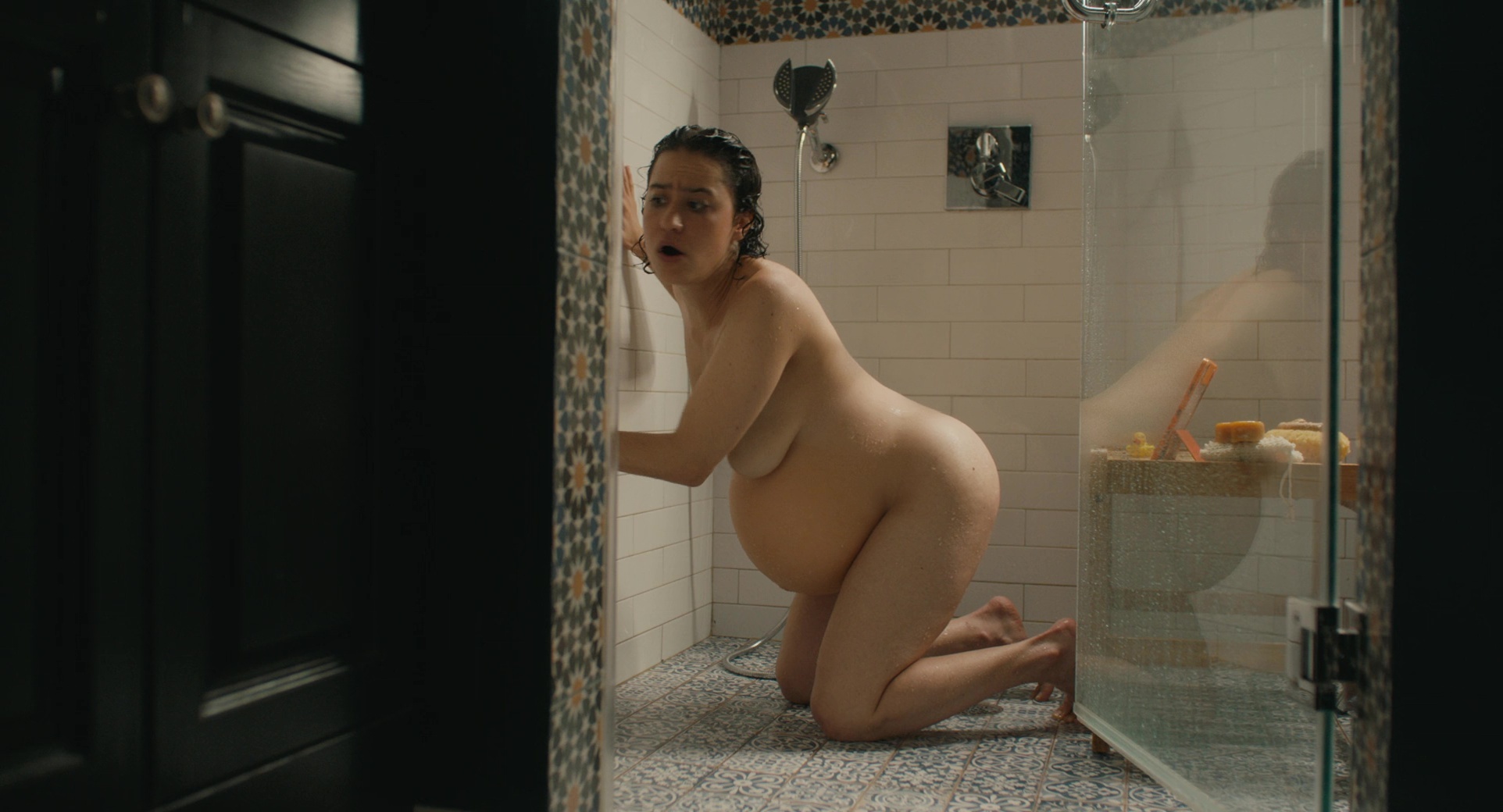 Ilana Glazer naked (lots of prosthetics) in Babes (2024) -