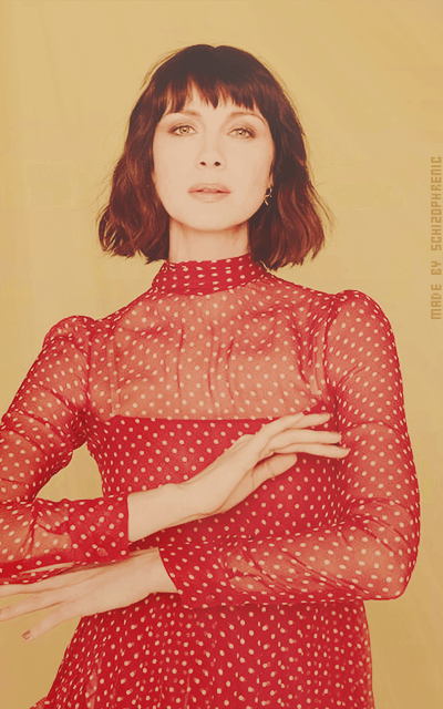 Caitriona Balfe 8vol1mJE_o