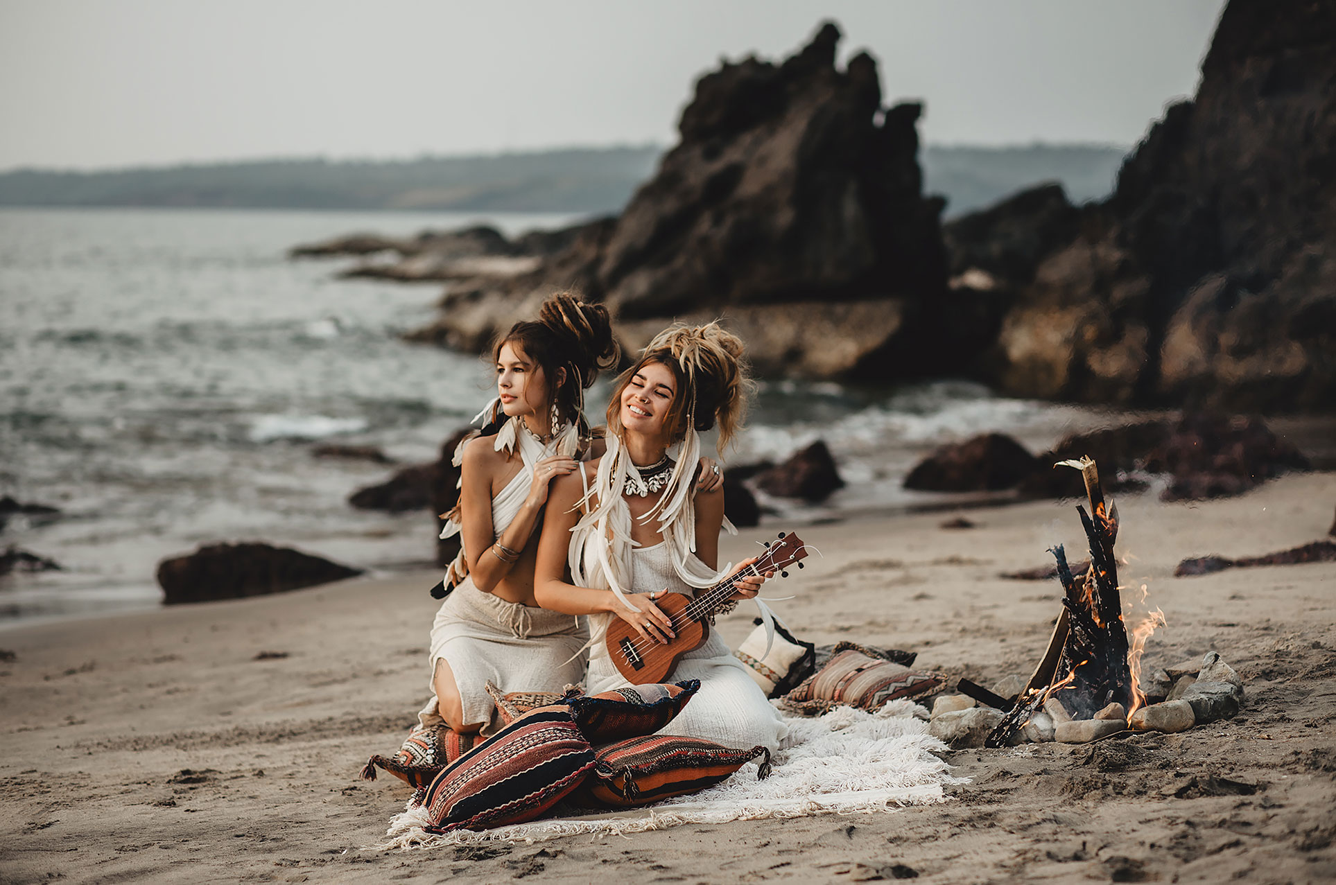 Модная одежда из натуральных тканей Studio Tia на пляжах Гоа / Alisa Belochkina and Alyona Kartushina by Asya Molochkova Модная одежда из натуральных тканей Studio Tia на пляжах Гоа / Alisa Belochkina and Alyona Kartushina by Asya Molochkova