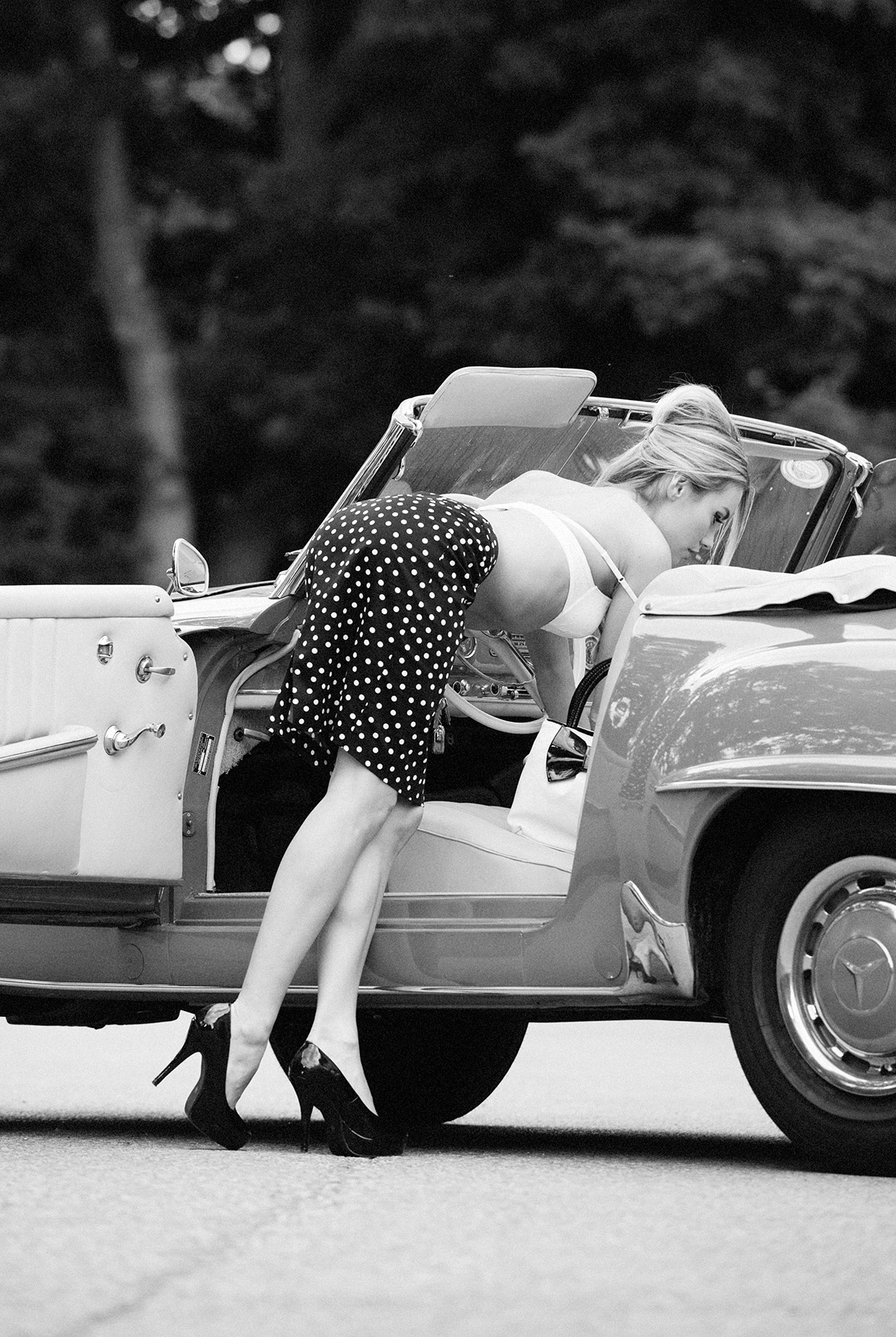 Mercedes 190 SL and Veronika Fasterova by Martin Wieland / Playboy South Africa may 2014 Mercedes 190 SL and Veronika Fasterova by Martin Wieland / Playboy South Africa may 2014
