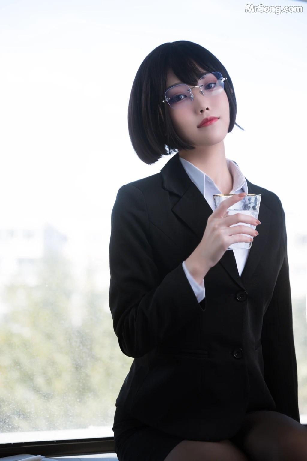 Coser@汪知子 Vol.001: OL (16 photos)