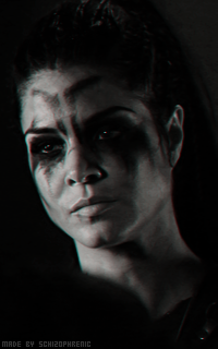 Marie Avgeropoulos FabN4jaf_o