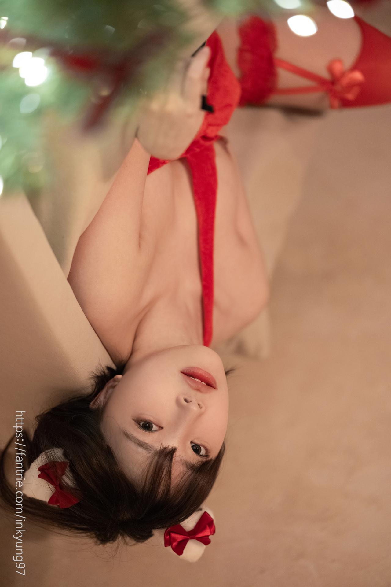 Kang Inkyung 강인경, Photobook ‘Christmas’(17)