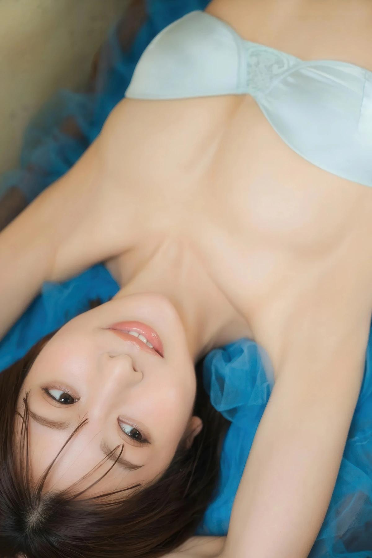 Narumi Itano 板野成美, FRIDAYデジタル写真集 「なるほど、グッドボディ vol.1」 Set.01(19)