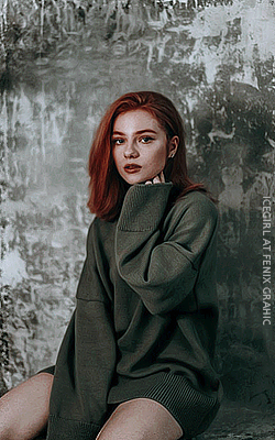 Julia Adamenko 4Zr6fn6d_o