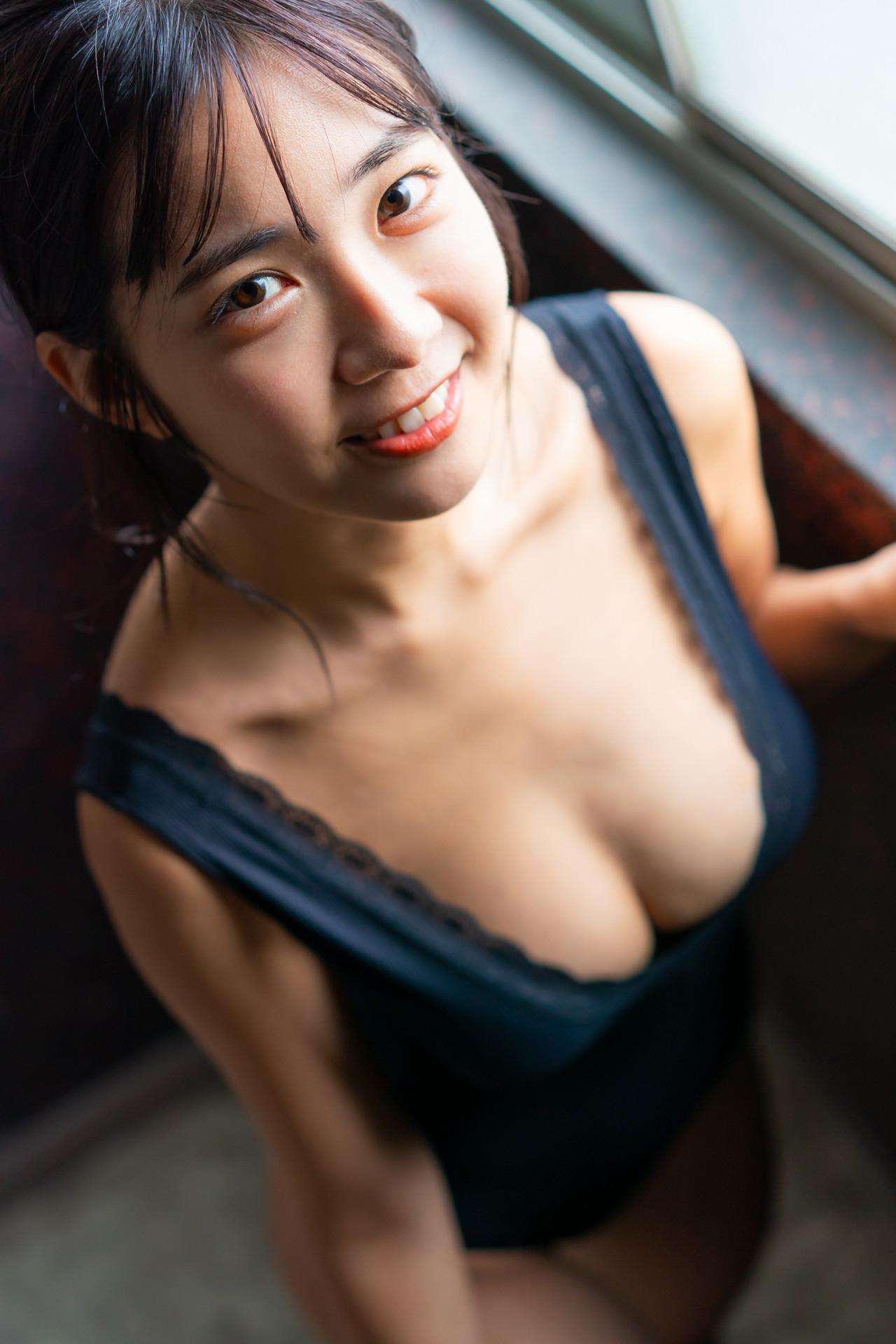 Amau Kisumi 天羽希純, FLASHデジタル写真集 「銭湯で大はしゃぎ！」 Set.02(13)