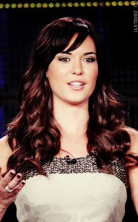Odette Annable  SxXcry7R_o