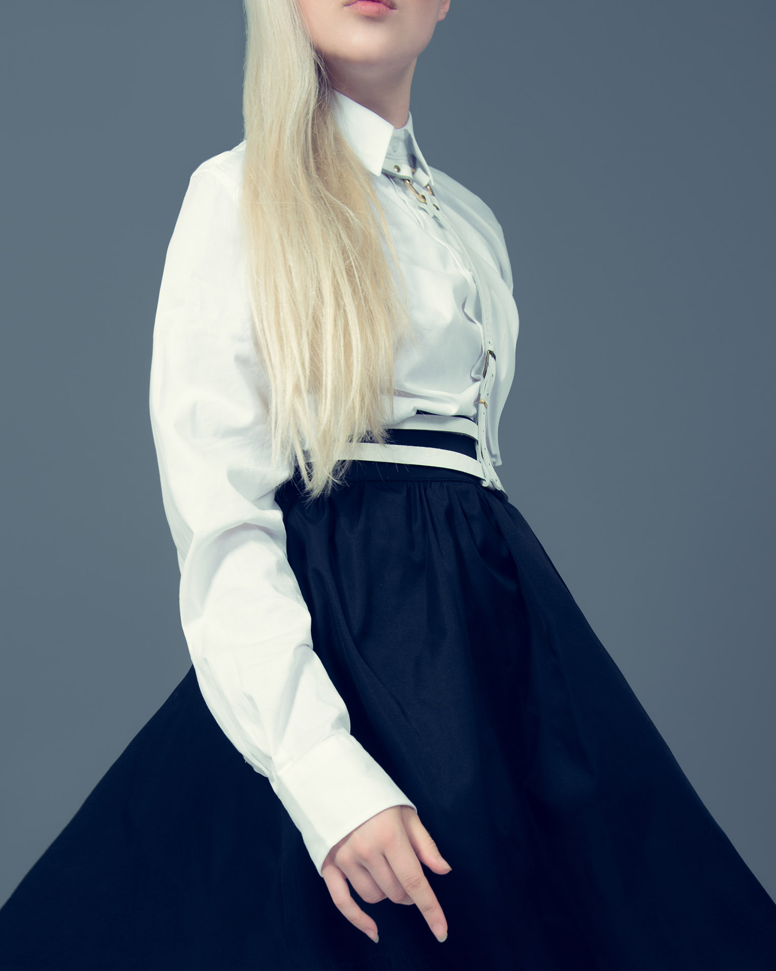 Shy Girl / Magdalena Rzazewska by Adam Trzaska / Kaltblut Magazine Shy Girl / Magdalena Rzazewska by Adam Trzaska / Kaltblut Magazine