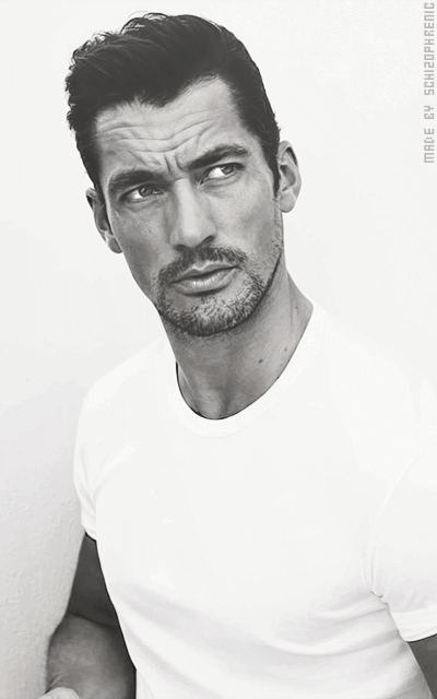 David Gandy HPEjqKcg_o