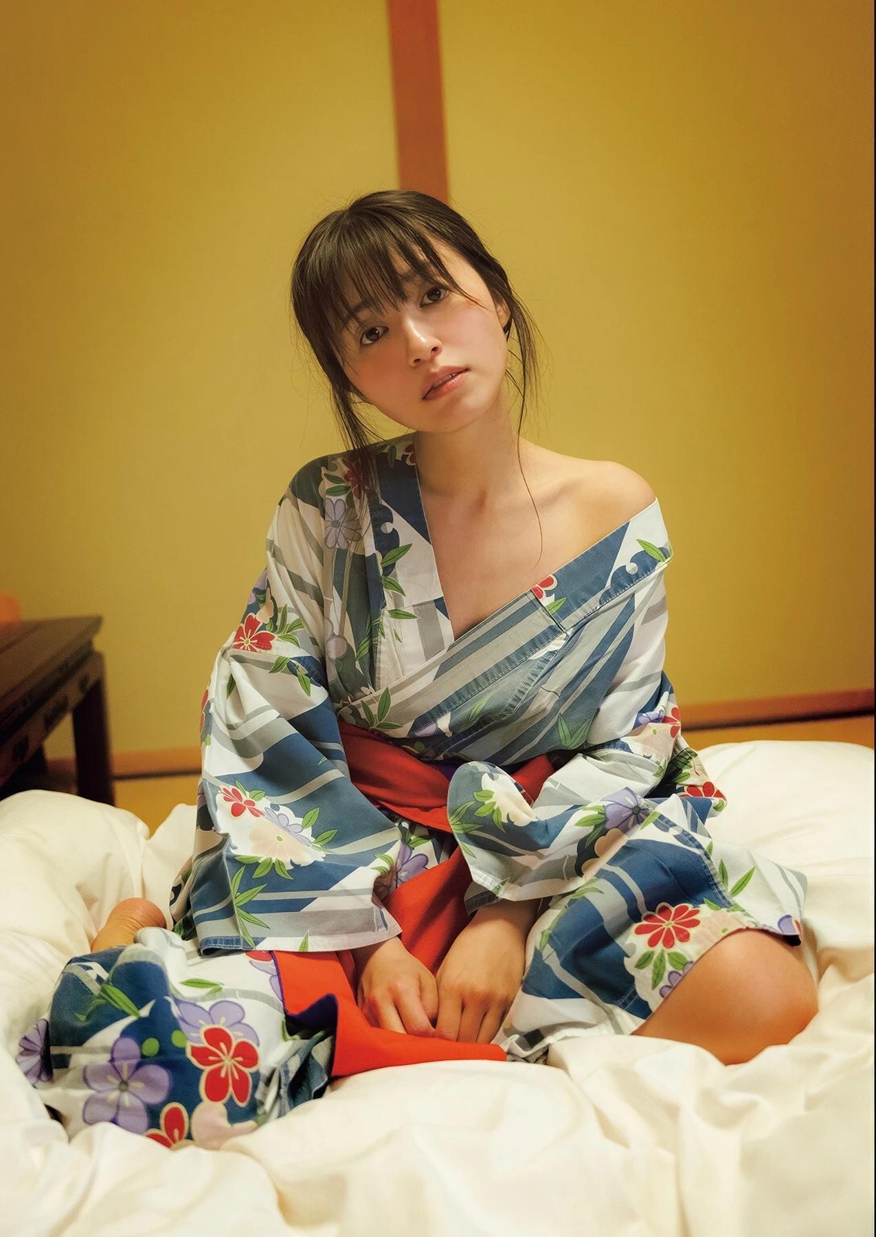Rikako Aida 逢田梨香子, 写真集 「日々」 Set.03(20)