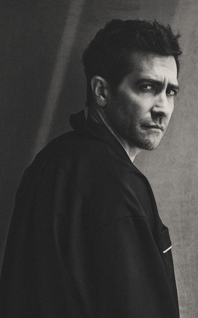 Jake Gyllenhaal SVuvsZRf_o