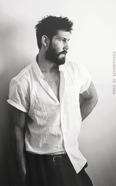 Casey Deidrick WQWyK2rP_o