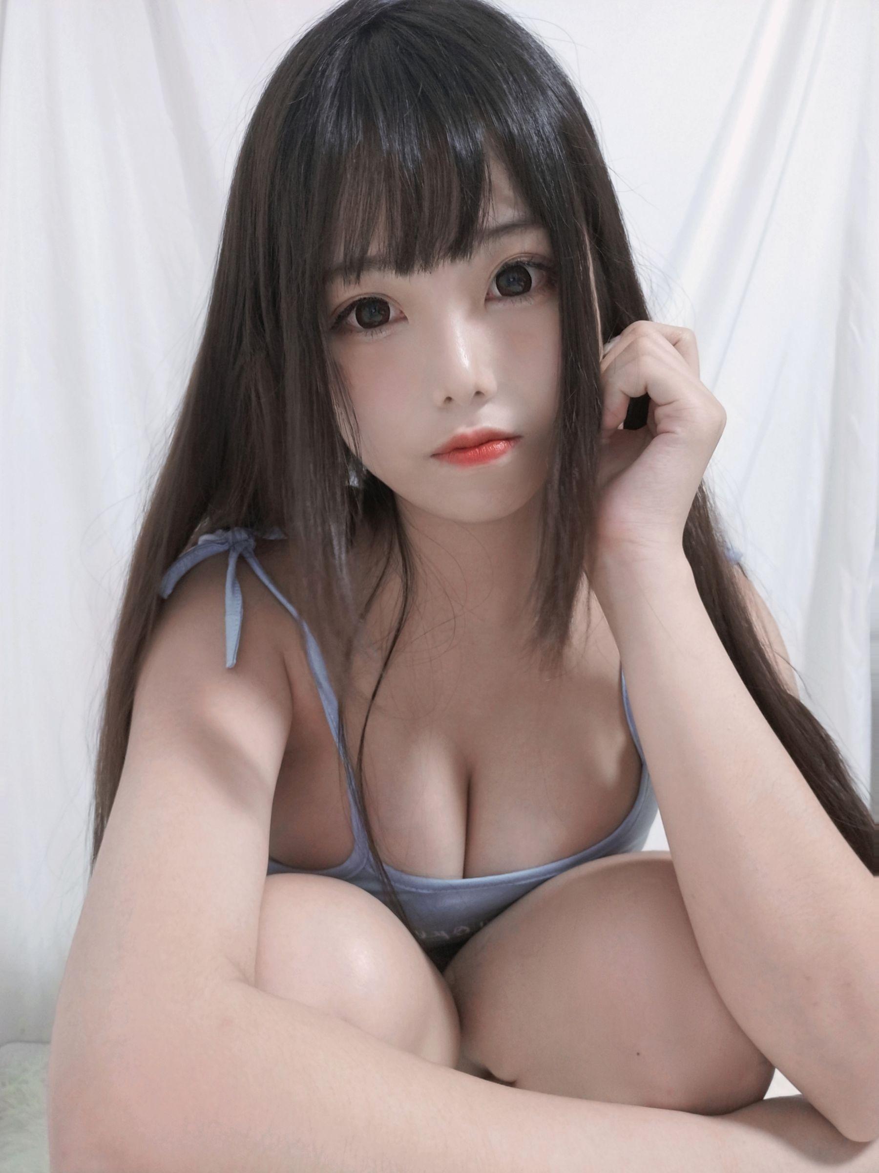 [Cosplay] 萌系小姐姐蜜汁猫裘 – 夏日迷糊大姐姐(16)