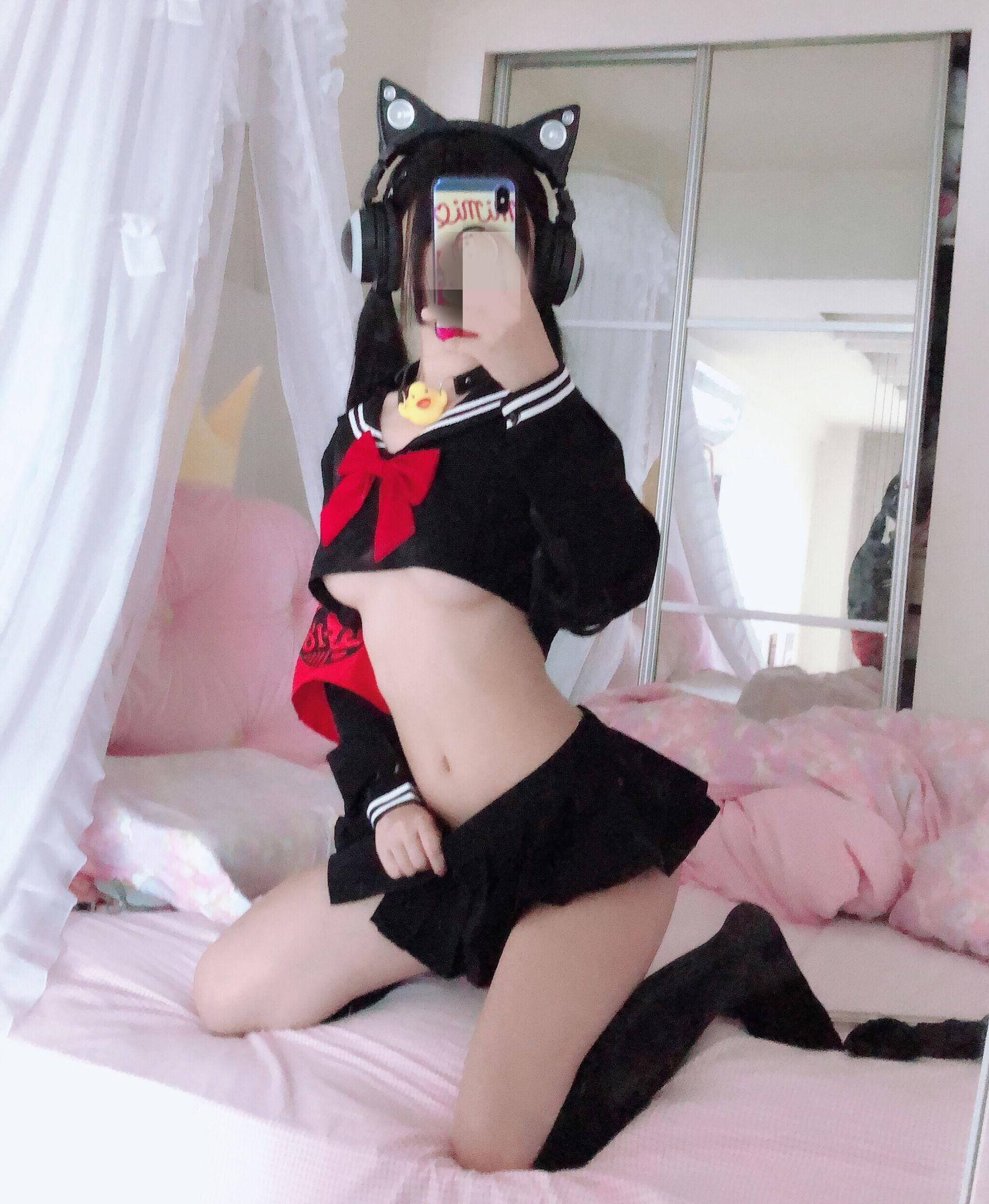 [网红COSER] 桜井宁宁 – 半乳制服 写真集(47)