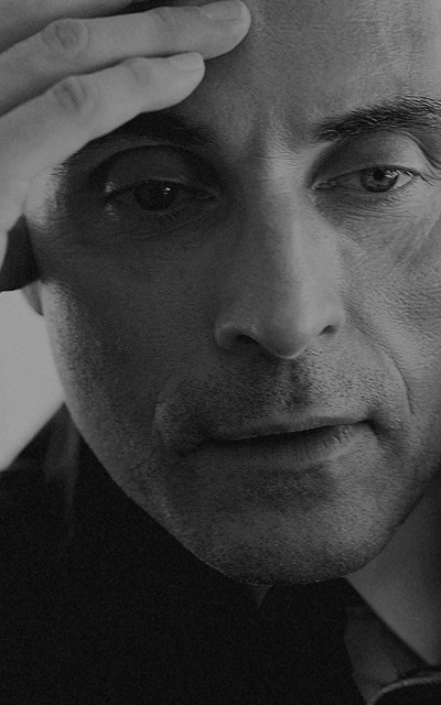 Rufus Sewell Tchky7CW_o