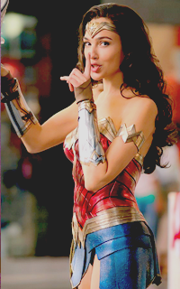 Wonder Woman (Gal Gadot) U8Gge5De_o