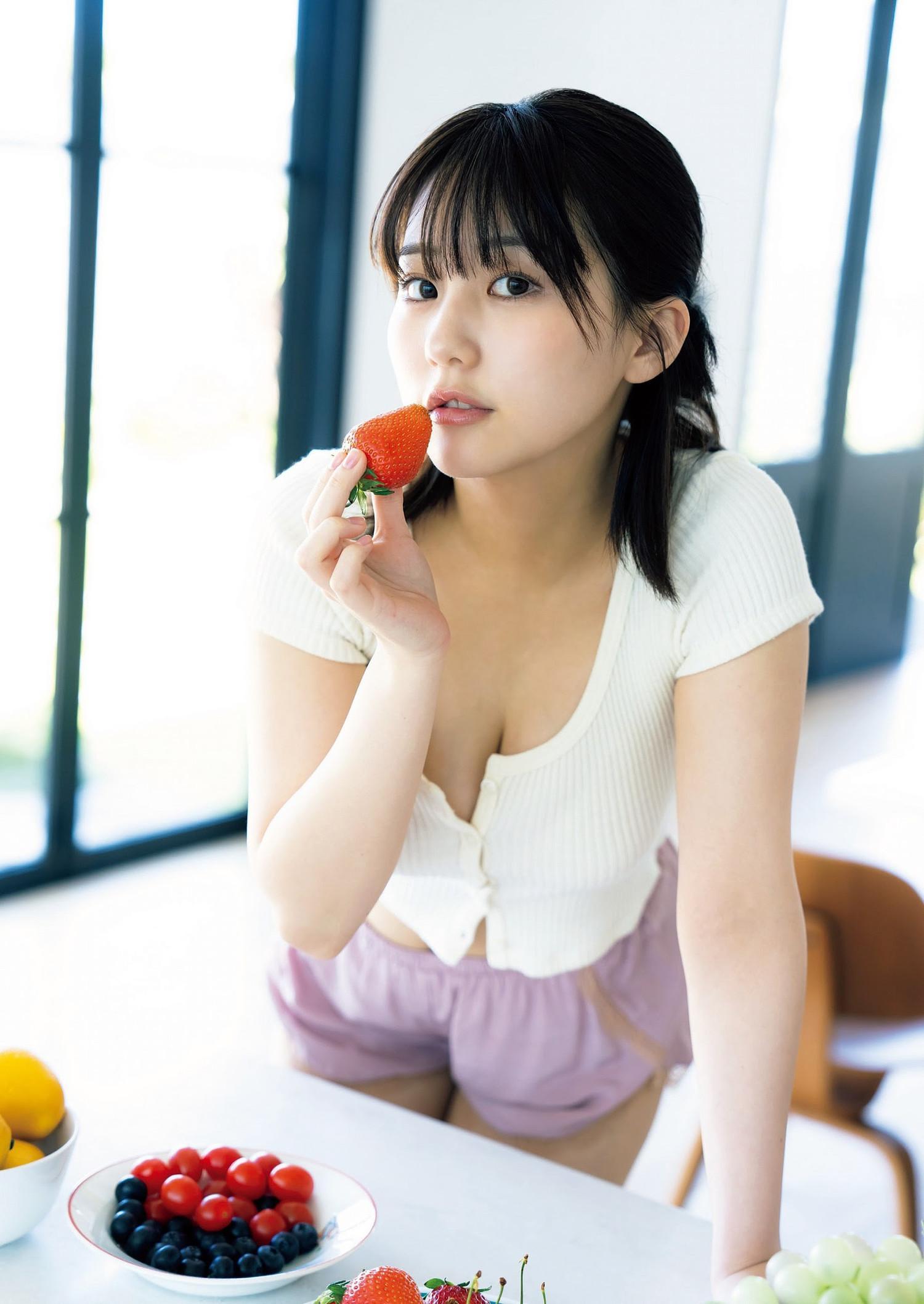 Miku Tanaka 田中美久, Weekly Playboy 2023 No.30 (週刊プレイボーイ 2023年30号)(17)