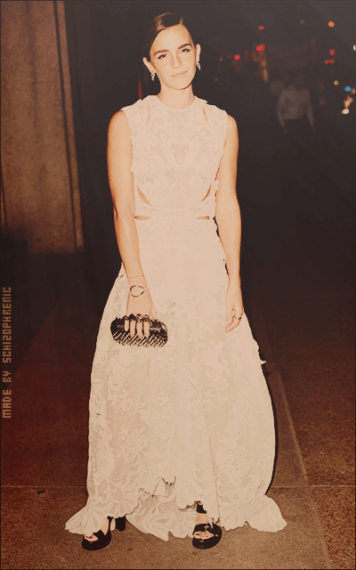 Emma Watson - Page 16 WBFN6lnn_o