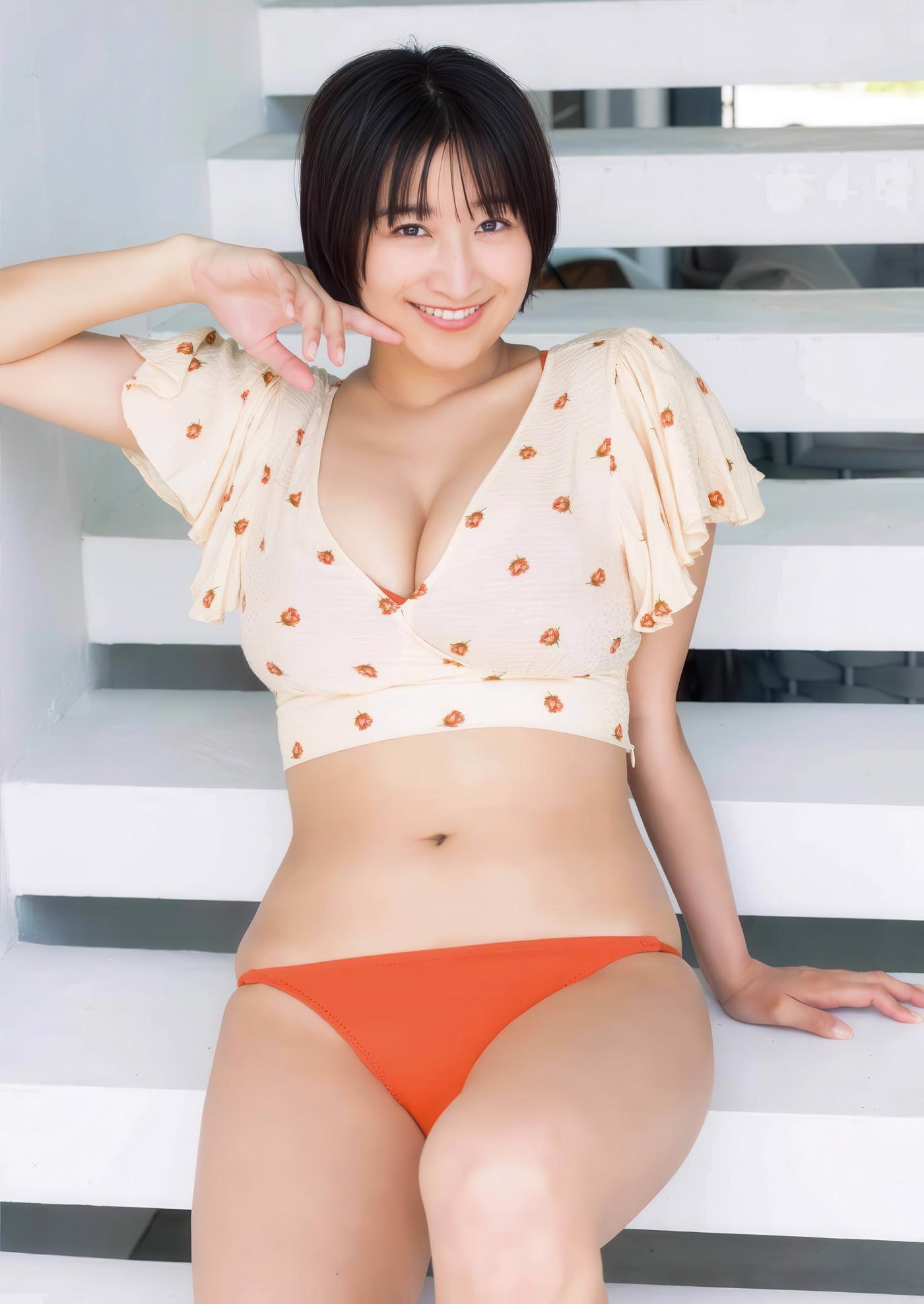 Ina Enohara 榎原依那, Young Gangan 2025 No.14 (ヤングガンガン 2025年14号)(7)