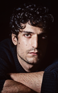 Louis Garrel YSduA85U_o