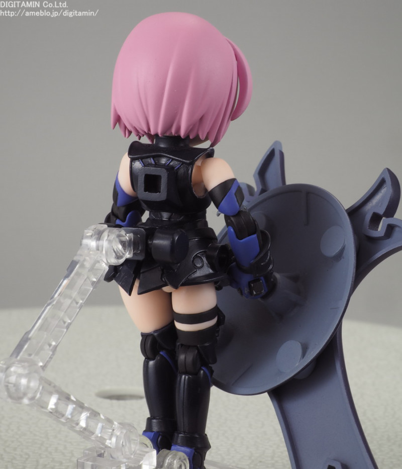 Fate Stay Night et les autres licences Fate (PVC, Nendo ...) - Page 18 Qo8iWvSC_o