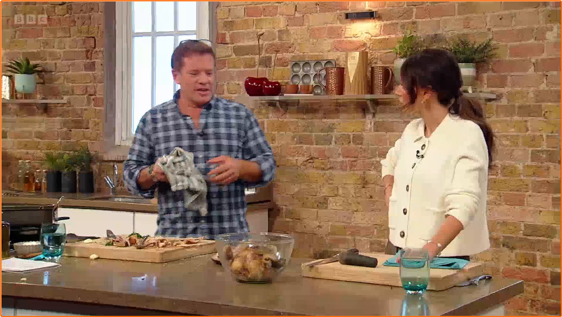 Saturday Kitchen 05 10 (2024) [1080p] YqAJt2o7_o