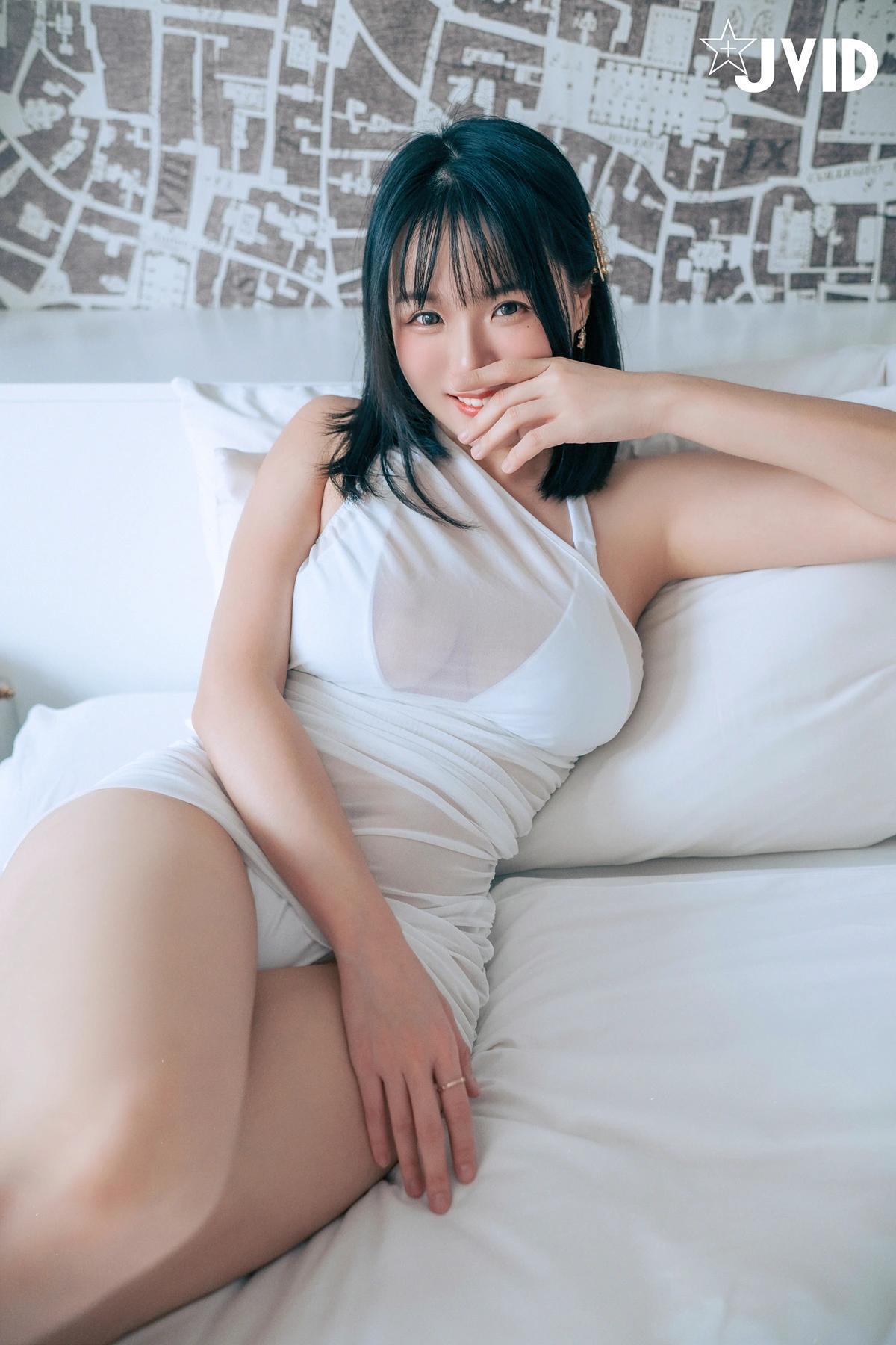 JVID Angela寶7 – 豪乳情婦の不倫旅行－寶七🫦跪舔肉棒的色色拜金萌妹🔥靈巧的舌頭舔來舔去😈 Set.02(6)