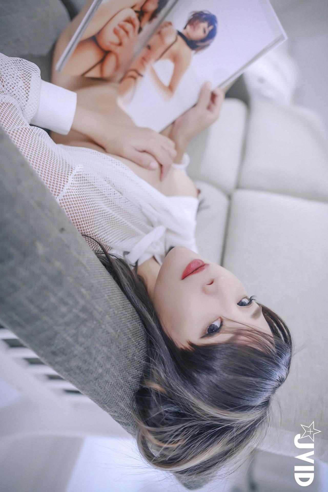JVID Lele 樂樂 – 巨乳女神 樂樂－色誘閨密兄長，激情畫面曝光 Set.02(22)