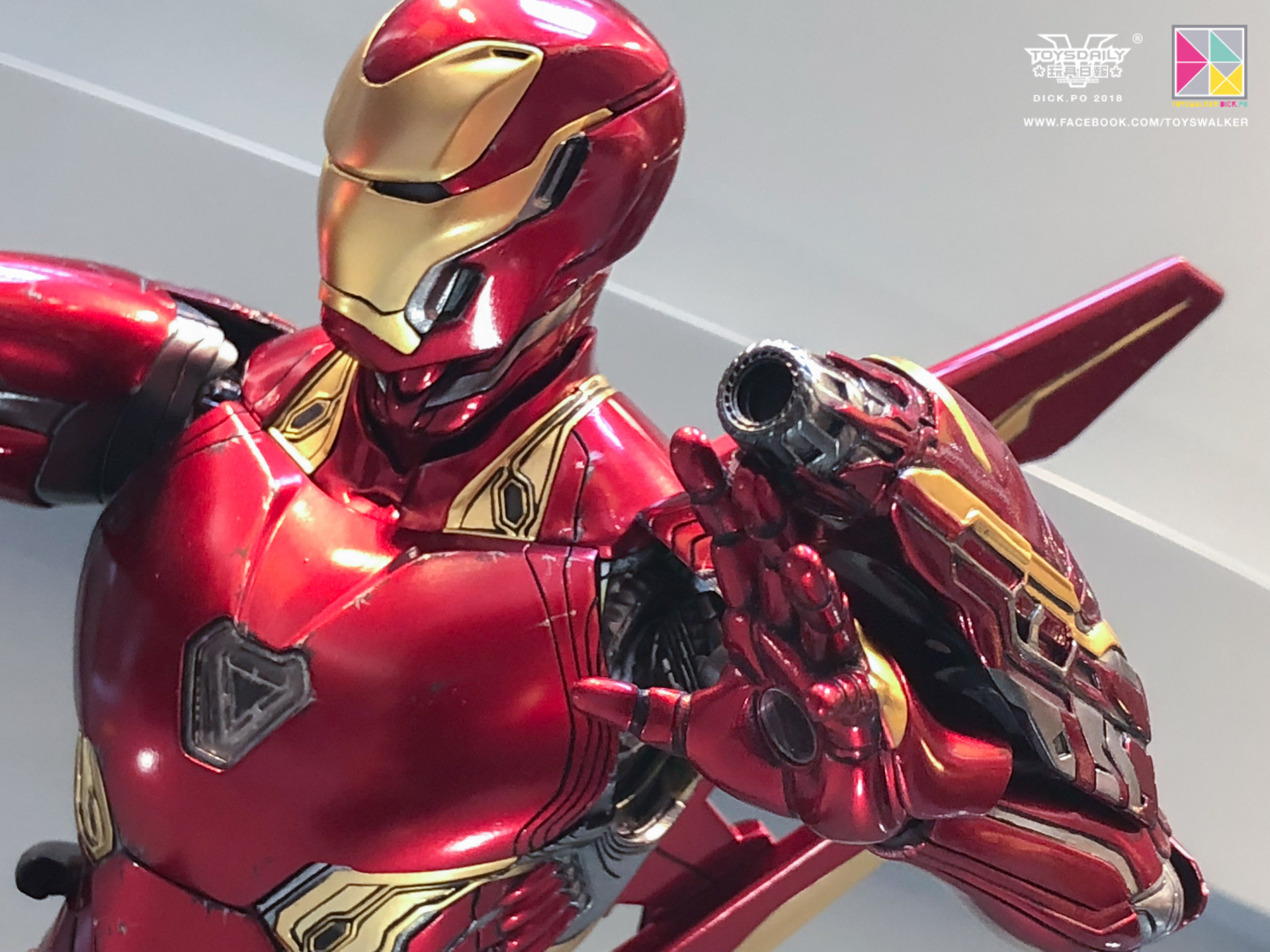 Exhibition Hot Toys : Avengers - Infinity Wars  A75iab5T_o