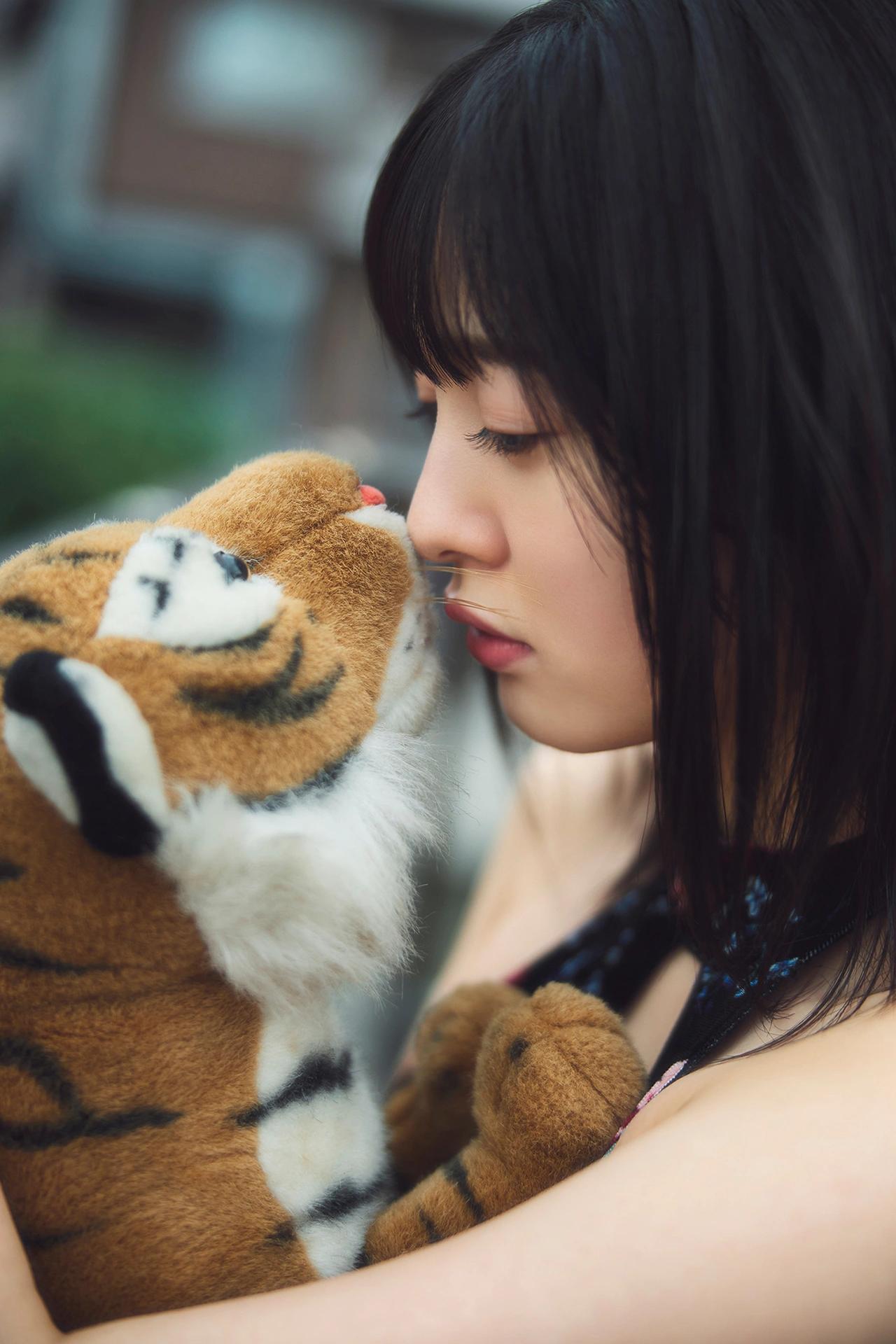 Miu Shirahama 白濱美兎, 週チャンデジグラ 「夏、背伸び」 Set.03(5)