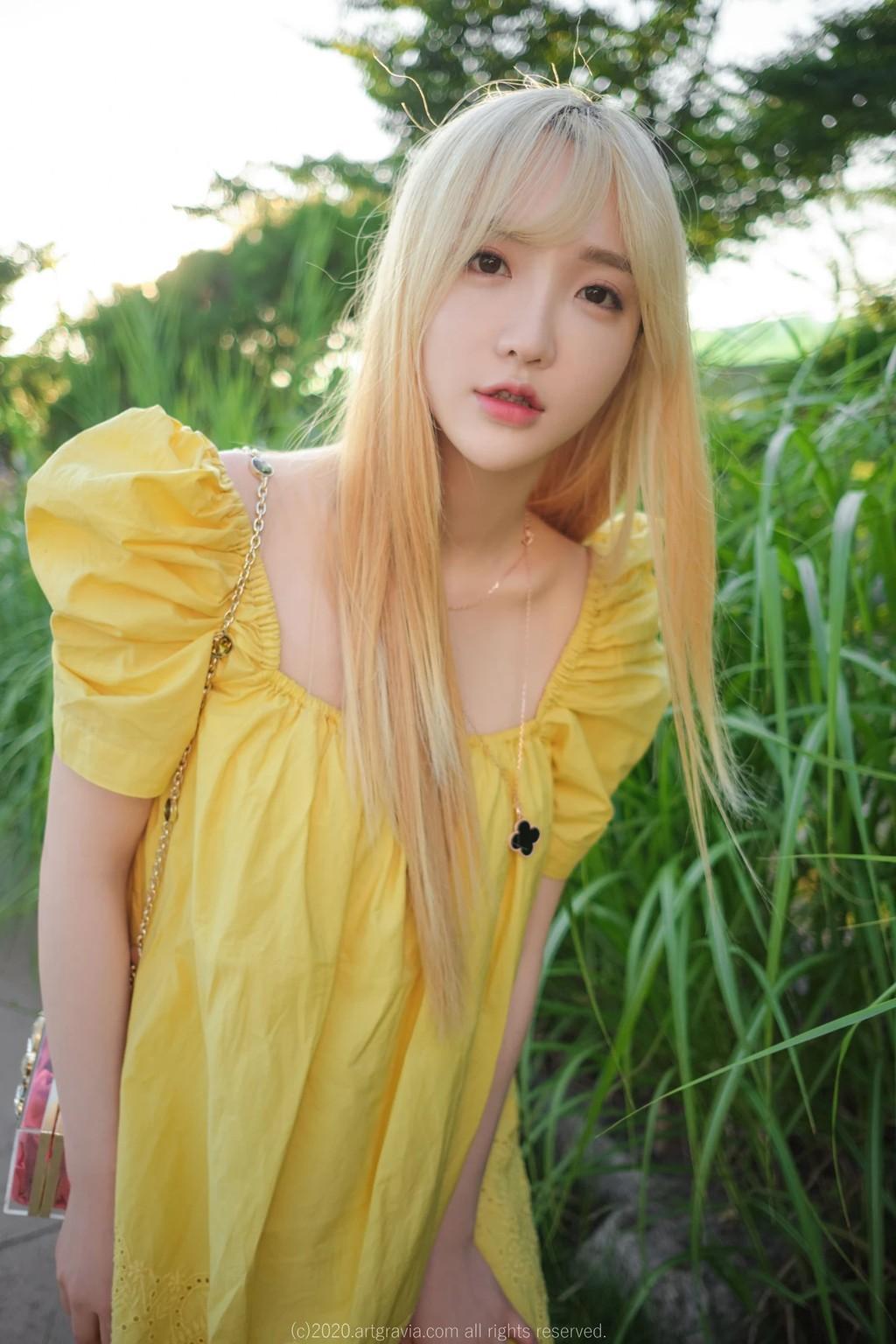 ArtGravia Vol.173: Son Ye-Eun (손예은) (79 photos)(34)