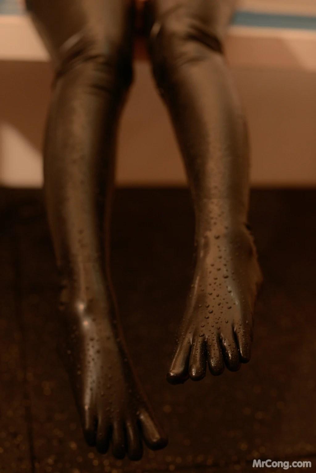 Coser@Nikumikyo (きょう肉肉): Latex Catsuit Girl ラテックス 動画入り (61 photos )(20)