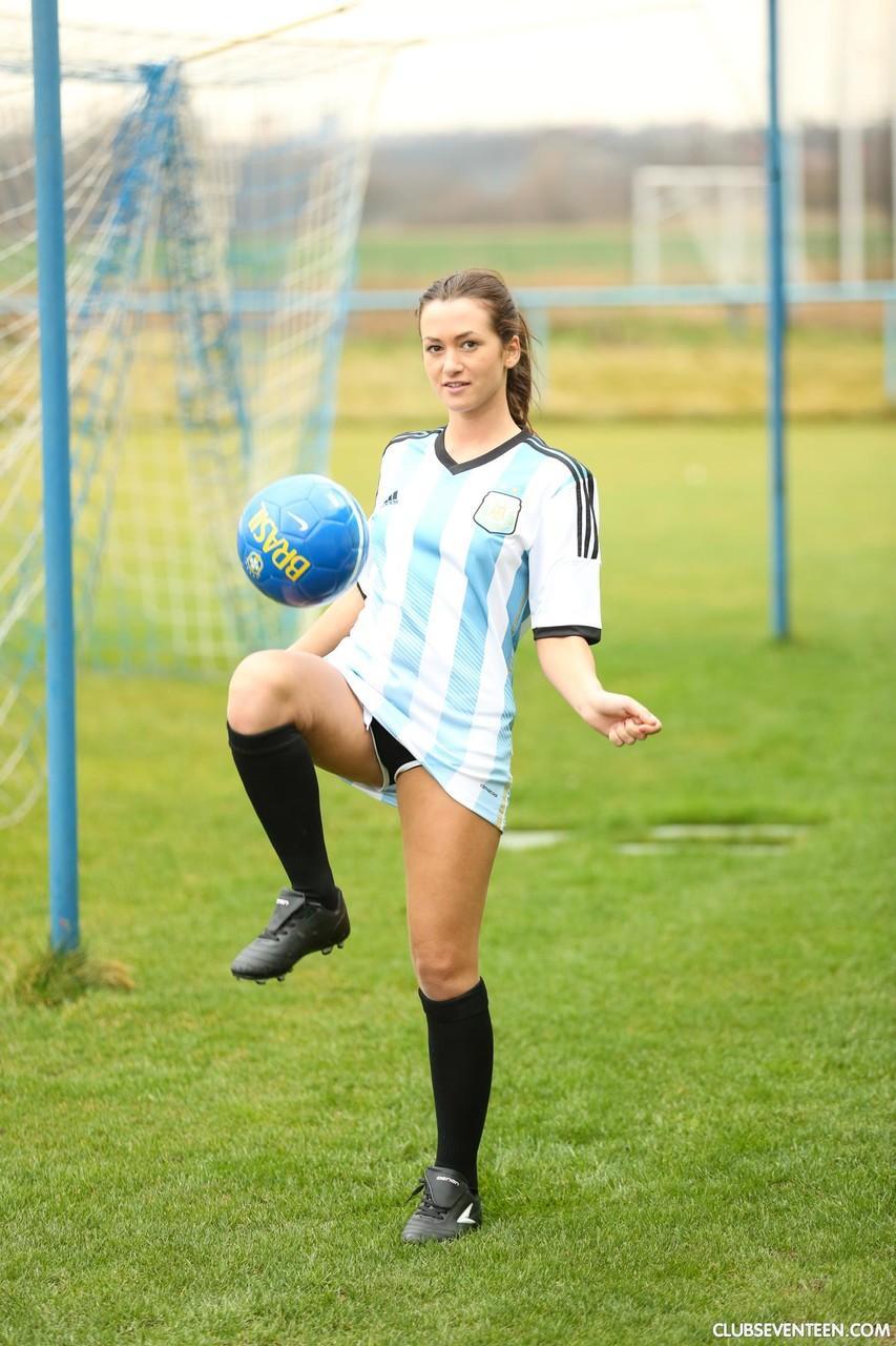 Argentinian soccer player Tess strips off her uniform and masturbates(1)