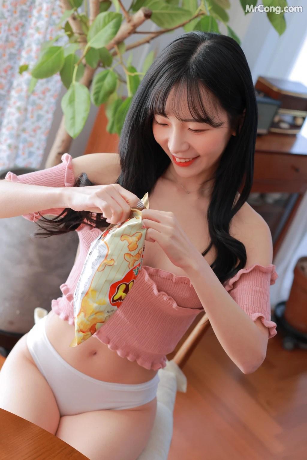 쏘블리 (@leeesovely): Housekeeper 2-1 Photo Set Collection (94 photos )(63)