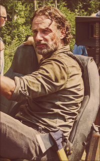 Andrew Lincoln - Page 2 LdPRAN9p_o