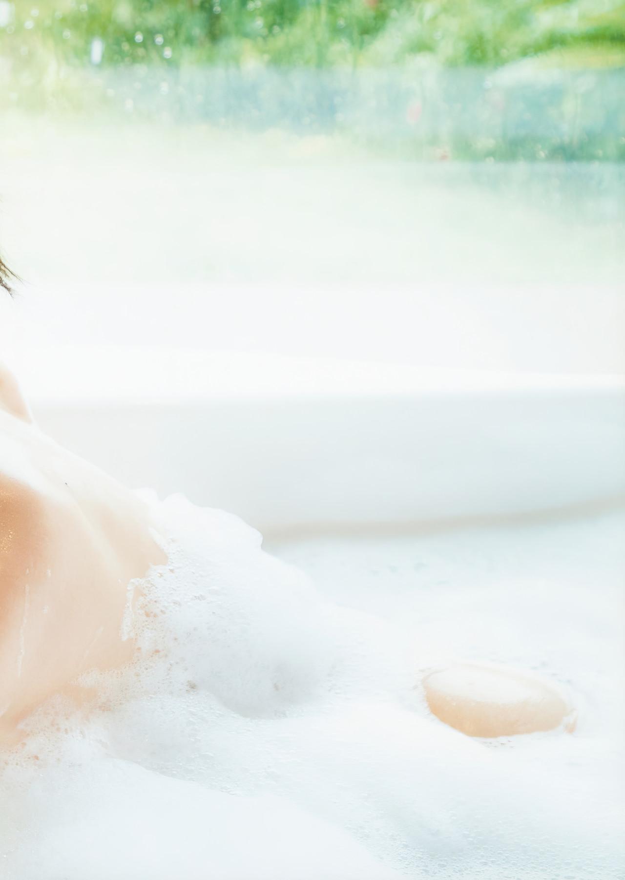 Haruka Kaki 賀喜遥香, 1st写真集 [まっさら] Set.02(48)